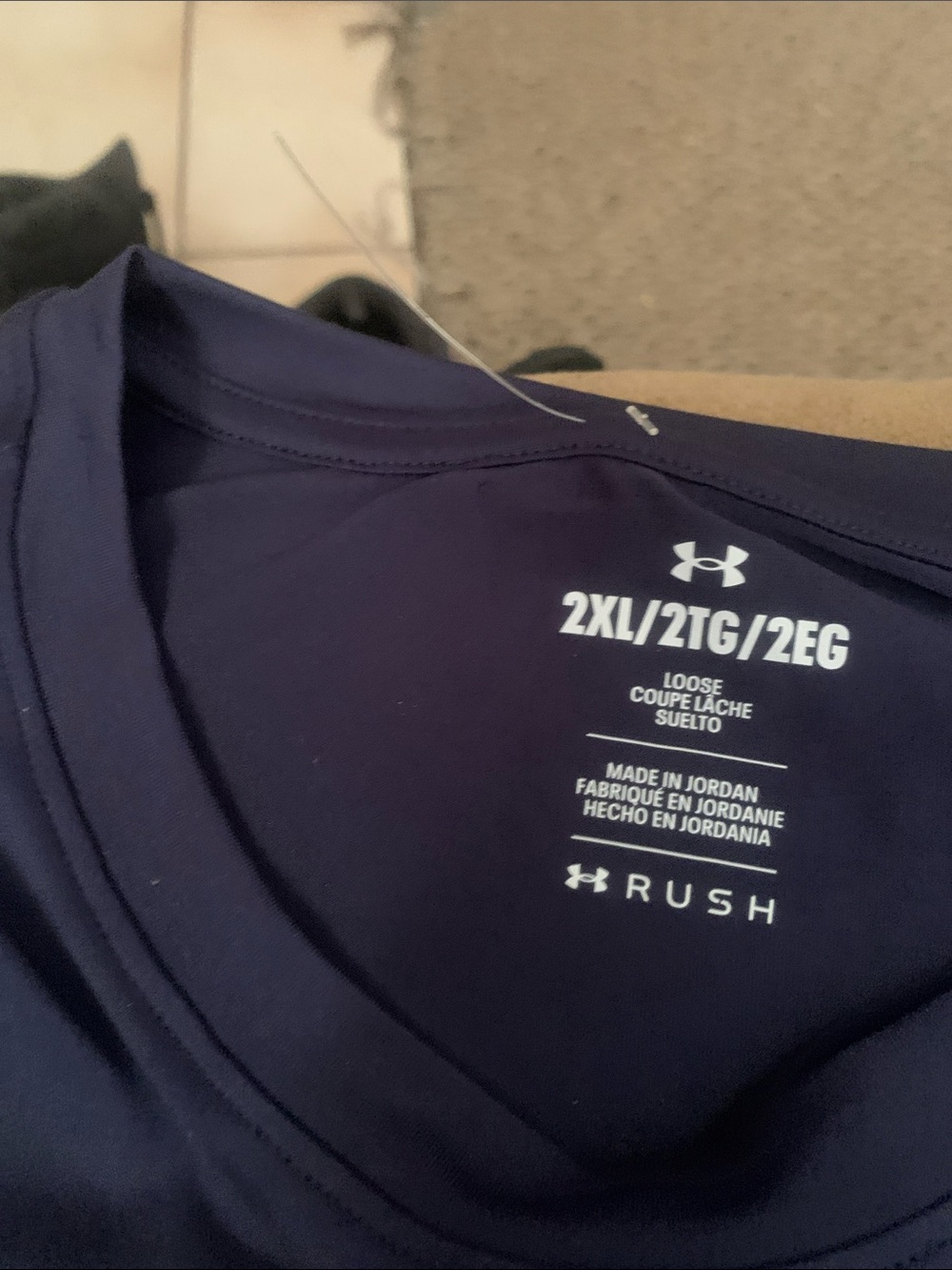 Under Armour RUSH Men's Long Sleeve Performance Shirt in Navy